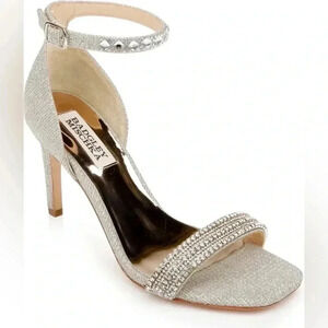 Badgley Mischka Collection Urina Heeled Sandal, Platinum, Size 10